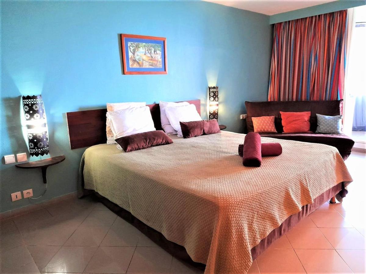 Ilet Bleu Studio Cosy Rdc Vue Mer Et Jardin - Acces Direct Plage Le Gosier  Exterior foto